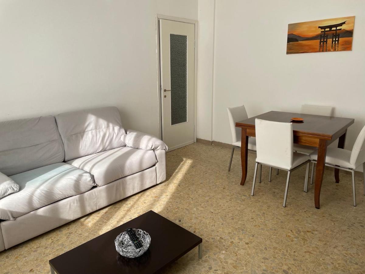 Manubella Appartamento 5 Vani Con Giardino La Spezia Eksteriør billede
