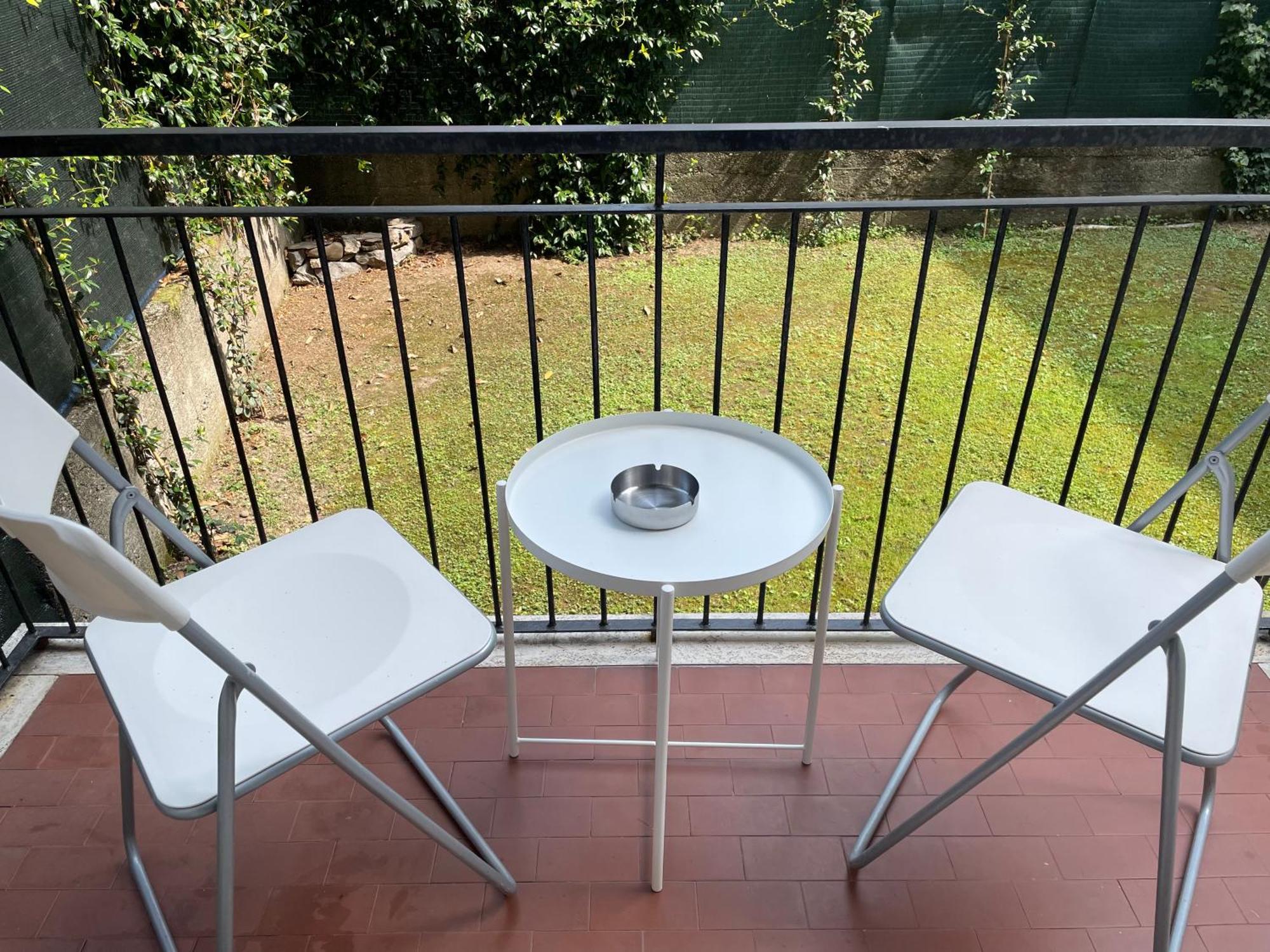 Manubella Appartamento 5 Vani Con Giardino La Spezia Eksteriør billede